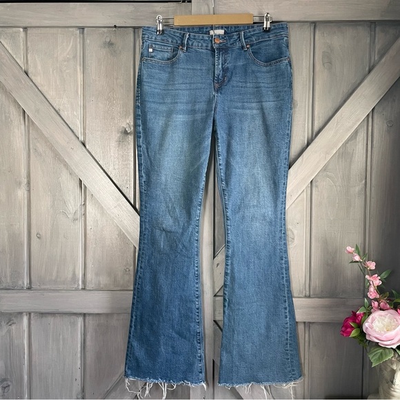 Dear‎ John Women’s Flare Raw Hem Medium Wash Jeans Size 29 - Picture 1 of 8